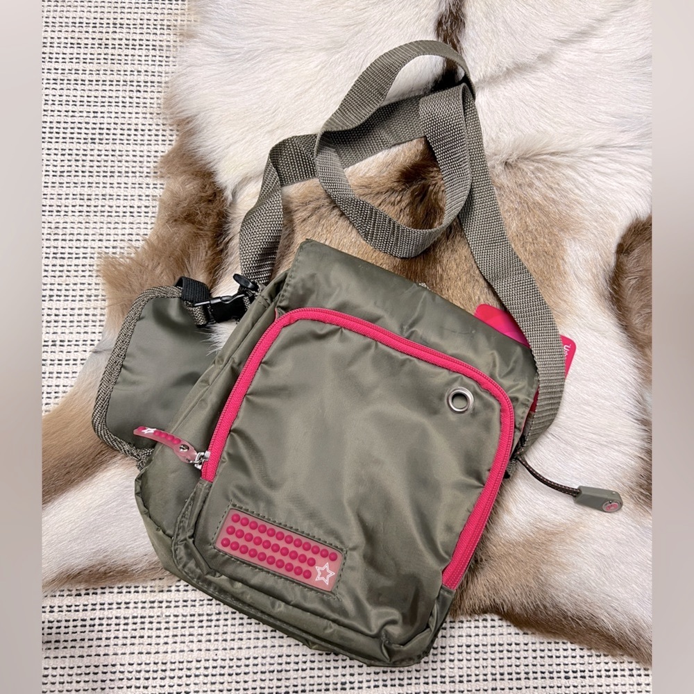 NWT Olive green pink crossbody bag adjustable strap